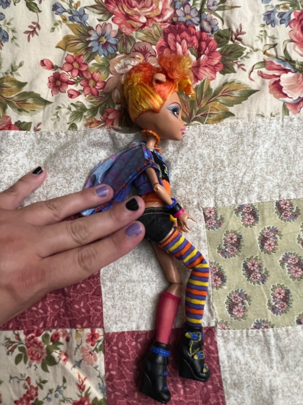 Howleen Monster High Doll - Picture 7 of 10